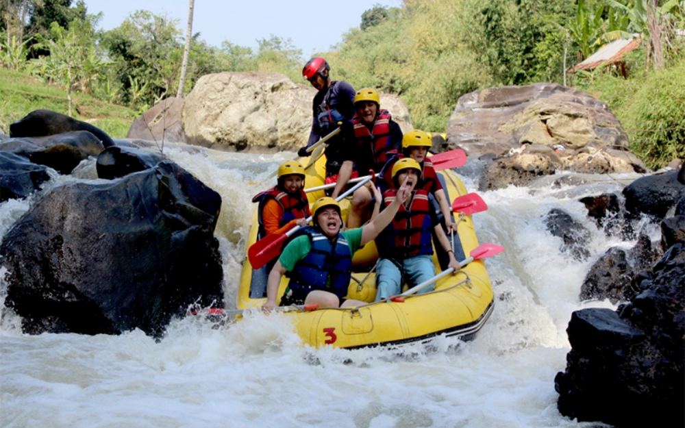 Rafting Cisadane